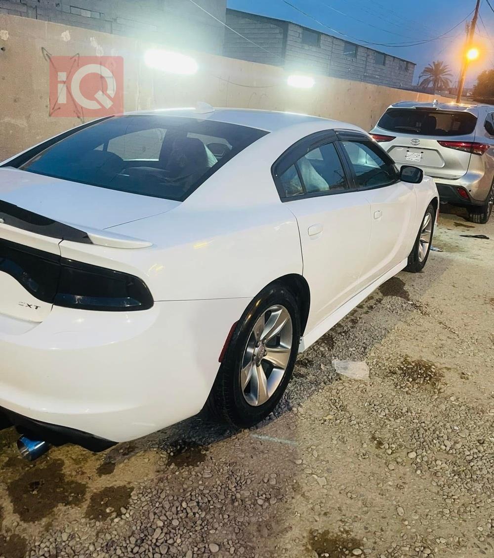 دودج تشارجر